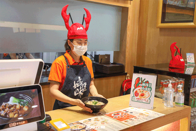 如意餛飩再放大招，新品“麻辣小龍蝦餛飩”霸氣來襲！一口圈粉