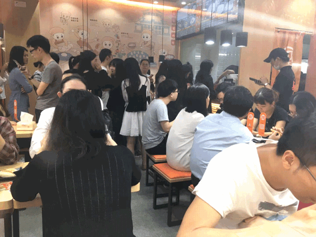 爆爆爆爆！如意餛飩廣東首店開業持續火爆，不怕你不來~