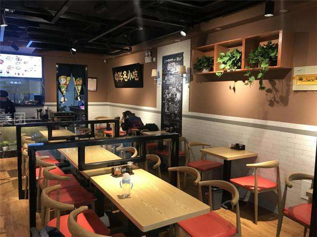 [餐飲店加盟品牌]真假李逵！創業者該如何選擇餐飲品牌？