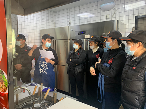 蘇州如意餛飩二區吳江區紅燒牛肉面、重慶小面、碗雜面新品集中培訓并考核